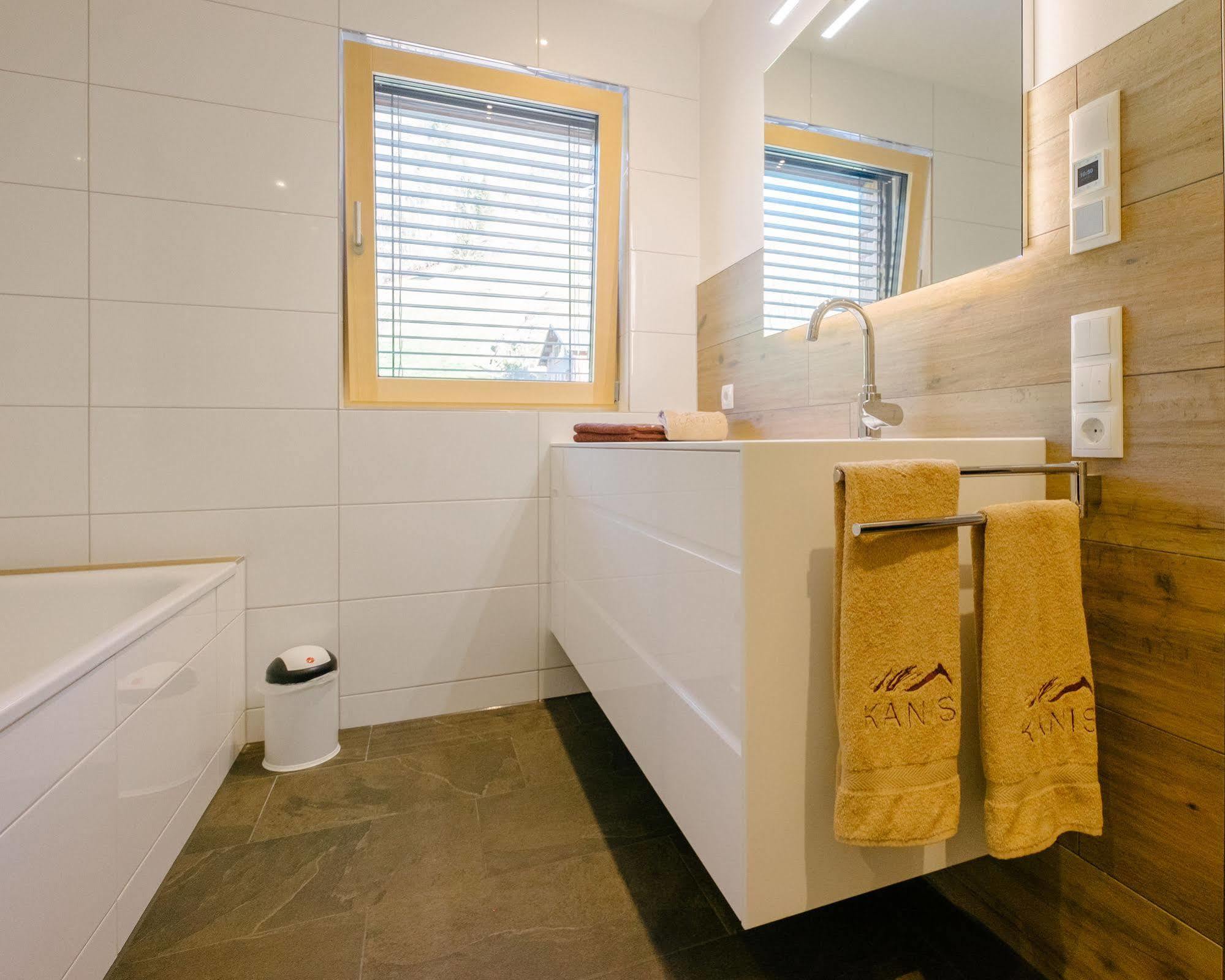 Kanis Appartements Schoppernau Buitenkant foto